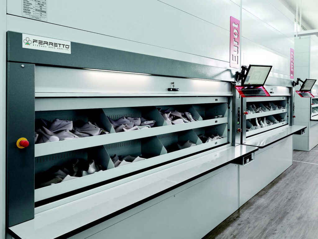magazzini-rotanti-calzature